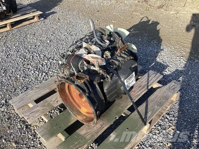Isuzu C-240PW-28 Diesel Engine エンジン
