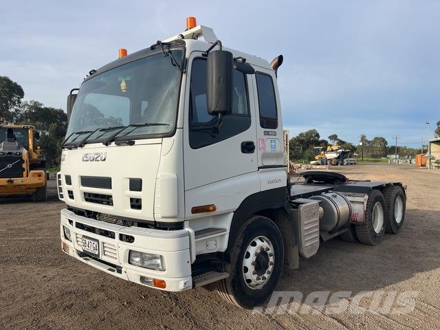 Isuzu CXZ GIGA Camiones tractor