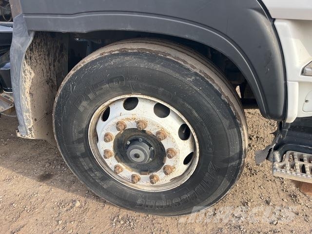 Isuzu CXZ GIGA Camiones tractor