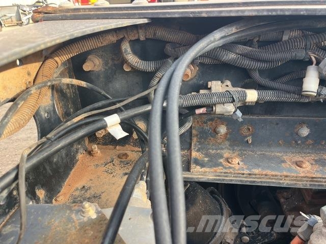 Isuzu CXZ GIGA Camiones tractor