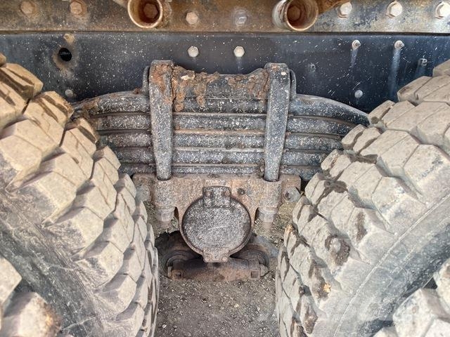 Isuzu CXZ GIGA Camiones tractor