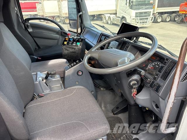 Isuzu FH FVZ Outros Florestal