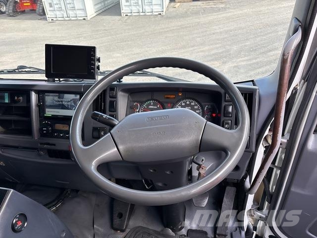 Isuzu FH FVZ Outros Florestal