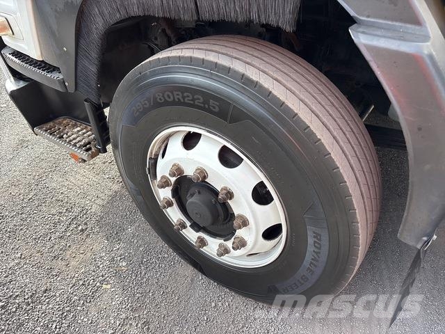 Isuzu FH FVZ Outros Florestal