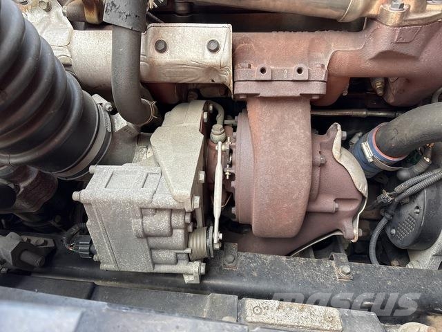 Isuzu FH FVZ Outros Florestal