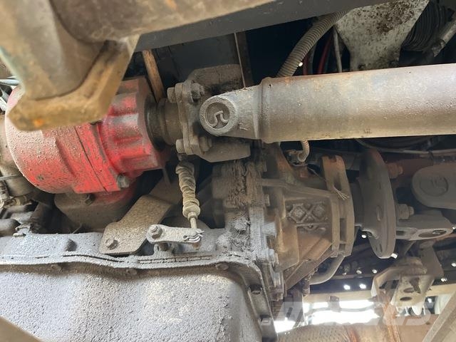 Isuzu FRR 600 المنصات الهوائية المثبتة على شاحنة