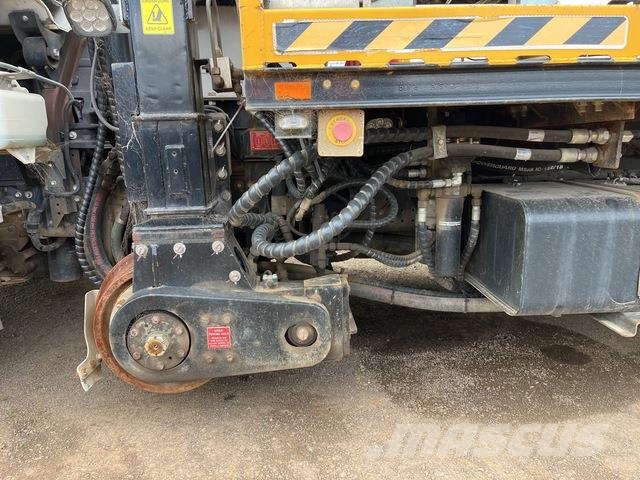 Isuzu FRR 600 المنصات الهوائية المثبتة على شاحنة