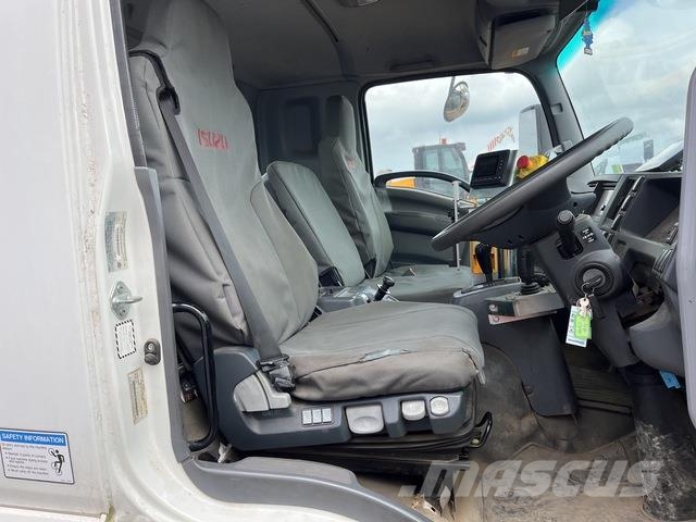 Isuzu FRR 600 المنصات الهوائية المثبتة على شاحنة