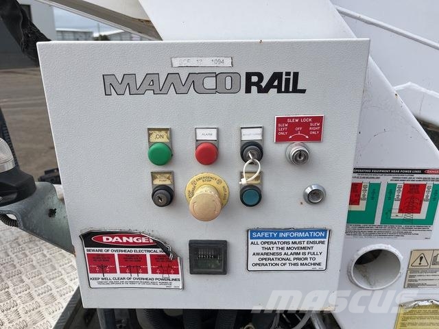 Isuzu FRR 600 المنصات الهوائية المثبتة على شاحنة