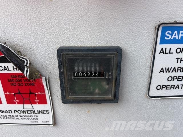 Isuzu FRR 600 المنصات الهوائية المثبتة على شاحنة