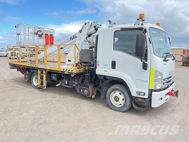 Isuzu FRR 600 トラック高所作業車
