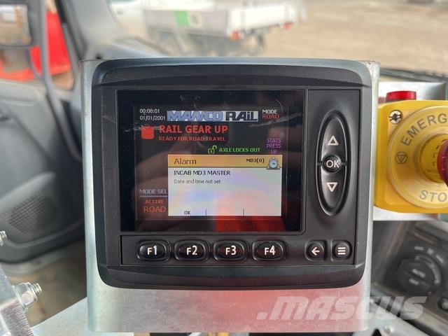 Isuzu FRR 600 المنصات الهوائية المثبتة على شاحنة