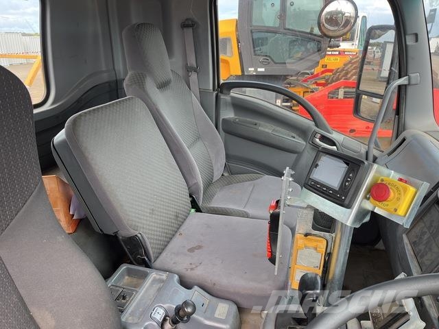 Isuzu FRR 600 المنصات الهوائية المثبتة على شاحنة