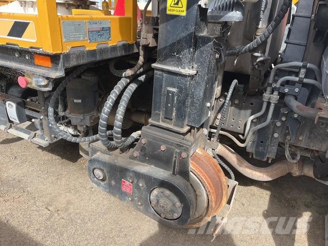 Isuzu FRR 600 المنصات الهوائية المثبتة على شاحنة