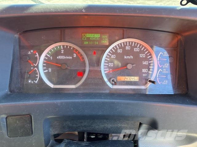 Isuzu FSR850 Sora- ja kippiautot