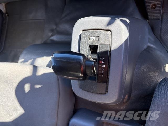 Isuzu FSR850 Sora- ja kippiautot