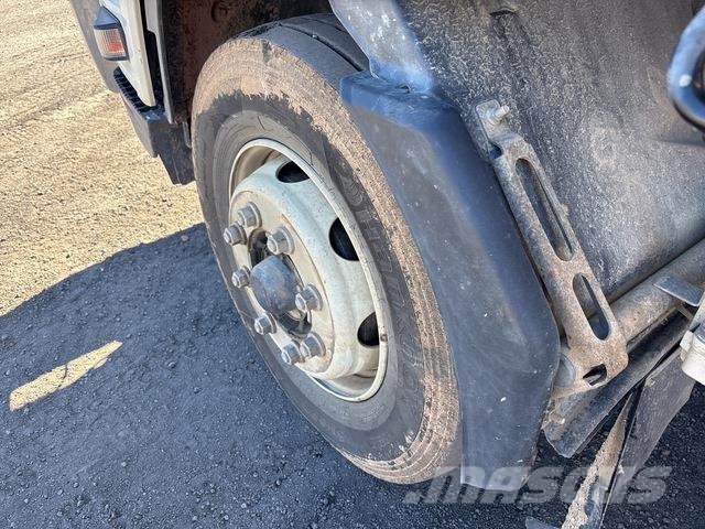 Isuzu FSR850 Sora- ja kippiautot