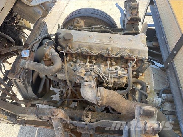 Isuzu NKR250S 플랫베드/드롭사이드 트럭