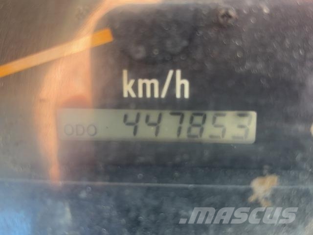 Isuzu NKR250S 플랫베드/드롭사이드 트럭