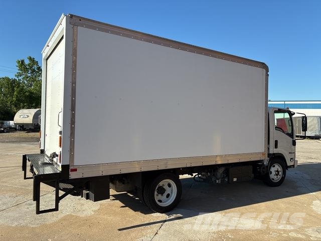 Isuzu NPR-XD 탑차 트럭