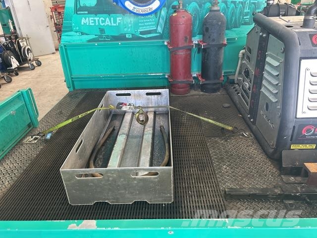 Isuzu NPS75 救援車