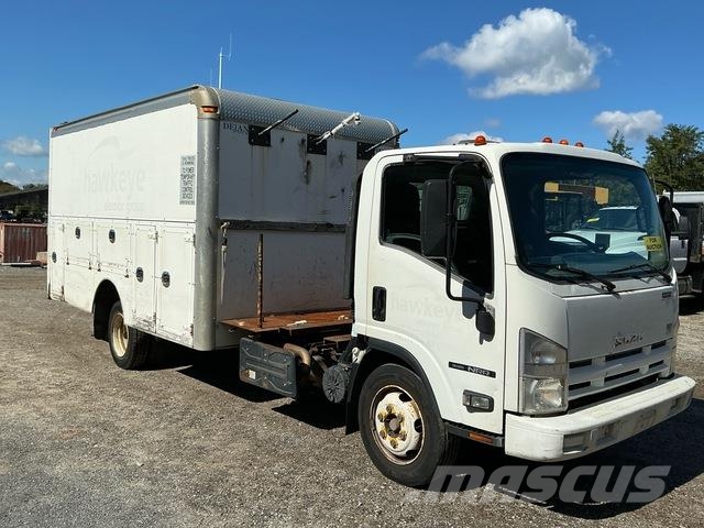 Isuzu NRR شاحنات خفيفة/مفصلية الجوانب