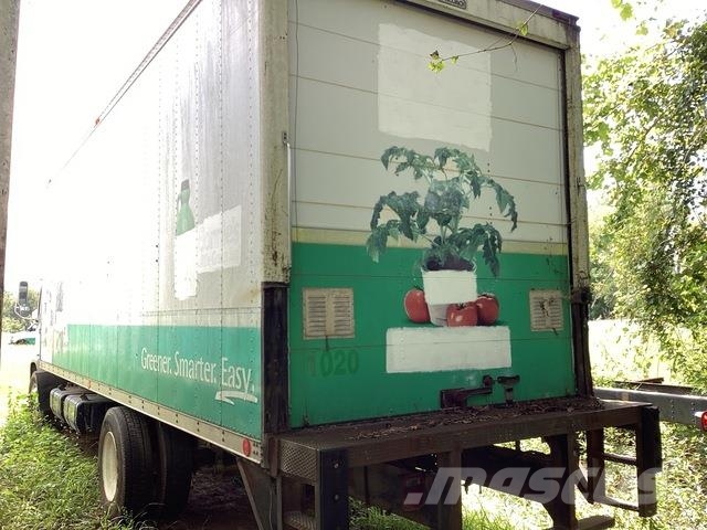 Isuzu T7F Umpikorikuorma-autot