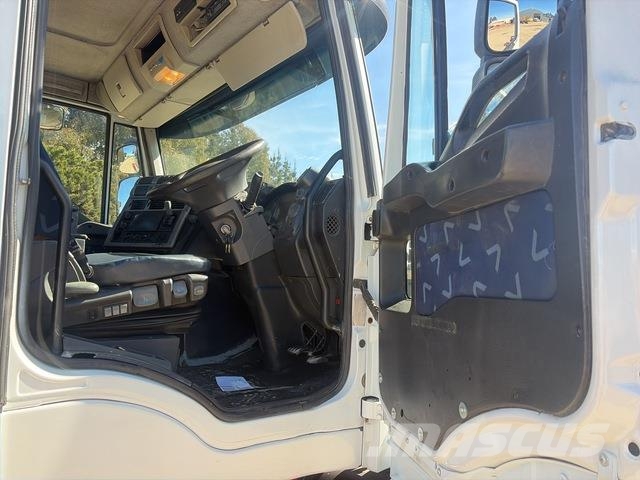 Iveco Powerstar 5400 Trekkers