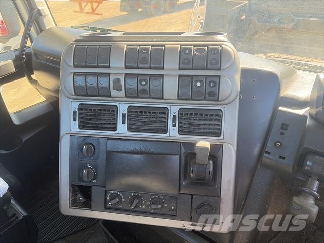 Iveco Powerstar 5400 Trekkers