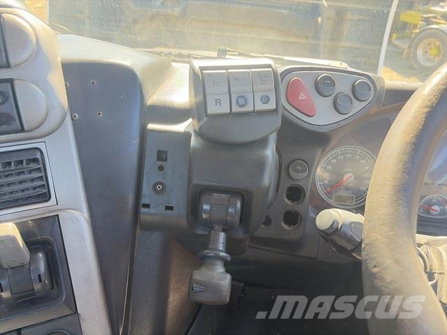 Iveco Powerstar 5400 Trekkers