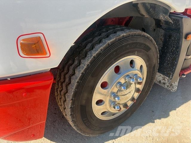 Iveco Powerstar 5400 Trekkers