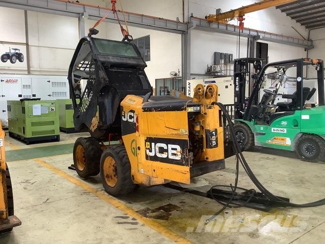JCB 155-STDE スキッドステアローダー