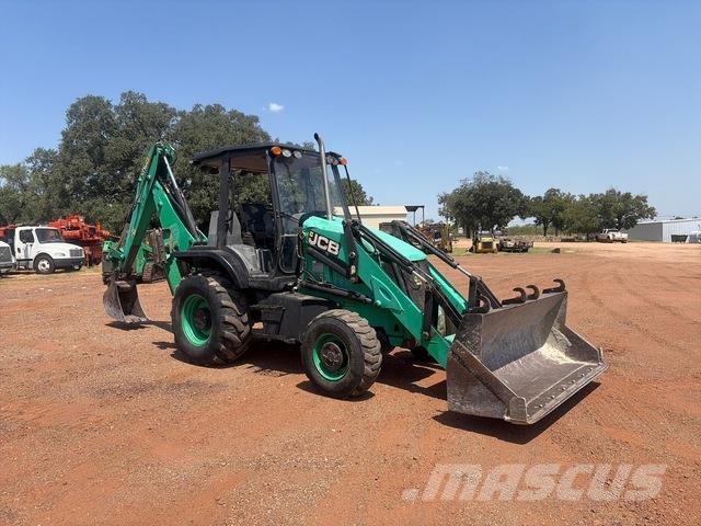 JCB 3CX Backhoe
