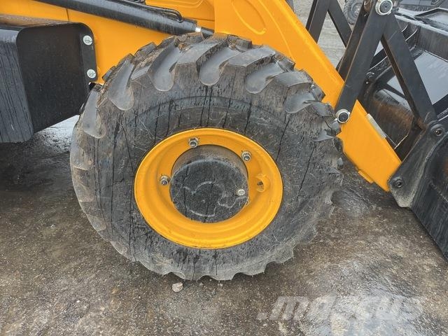 JCB 3DX Plus Rovokopači
