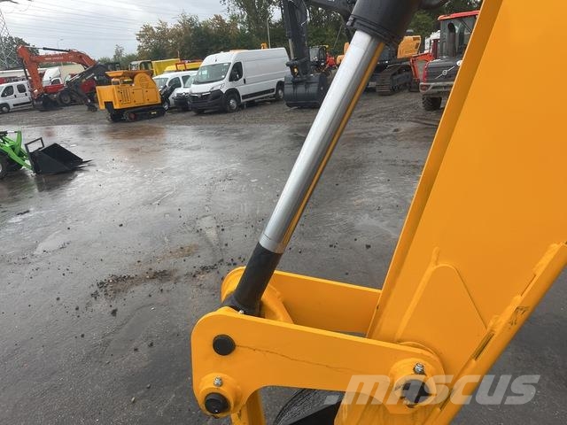 JCB 3DX Plus Rovokopači