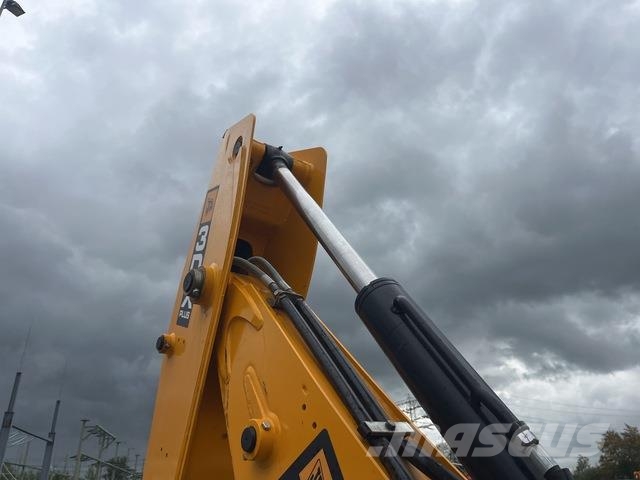 JCB 3DX Plus Rovokopači