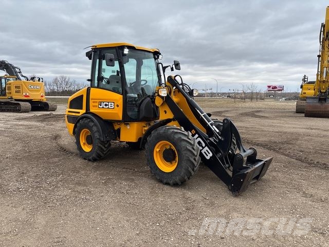 JCB 407 Agri Wielladers