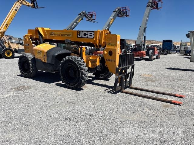 JCB 509-42 テレスコーピックハンドラー
