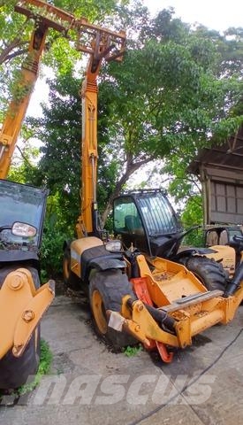 JCB 540-140E Teleskopski viljuškari