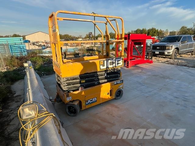 JCB S1932E رافعات مقصية الشكل