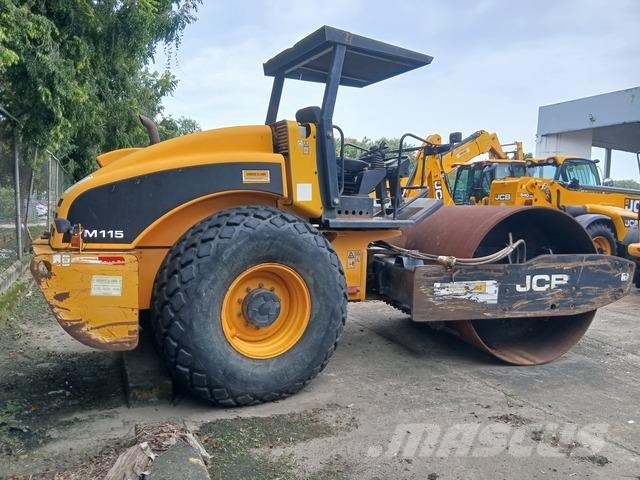 JCB VM115D Vienvalča grunts veltņi