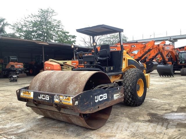 JCB VM115DE Trilrolwalsen