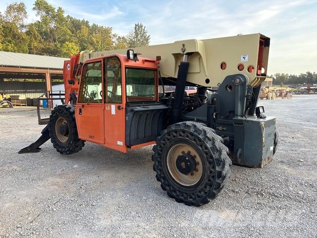 JLG 1055A مناولات متداخلة