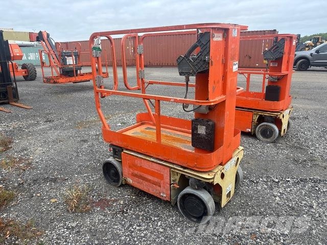JLG 1230ES Vertical mast lifts