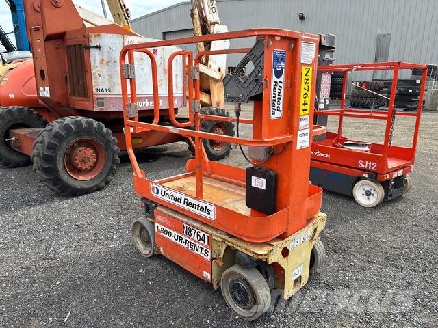 JLG 1230ES رافعات السارية الرأسية