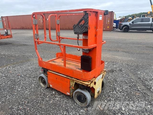 JLG 1230ES Vertical mast lifts