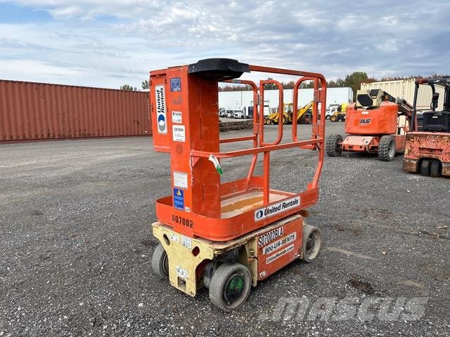 JLG 1230ES Вертикални мачтови повдигачи