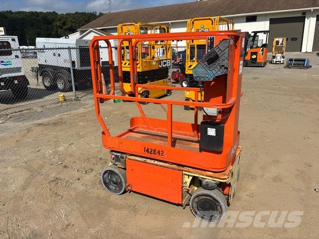 JLG 1230ES Used Personnel lifts and access elevators