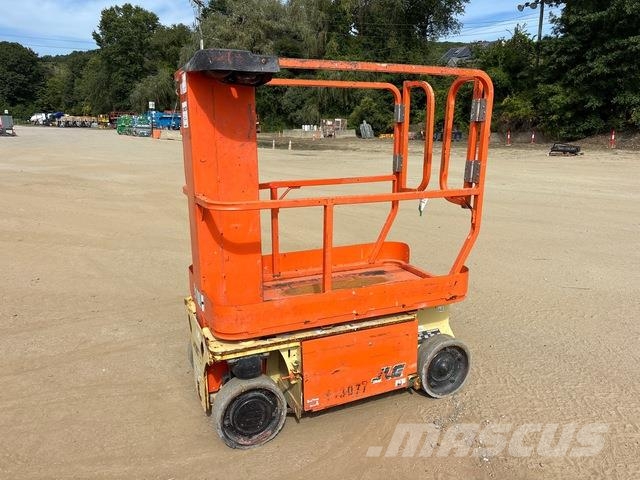 JLG 1230ES Plataformas con jaula de elevación