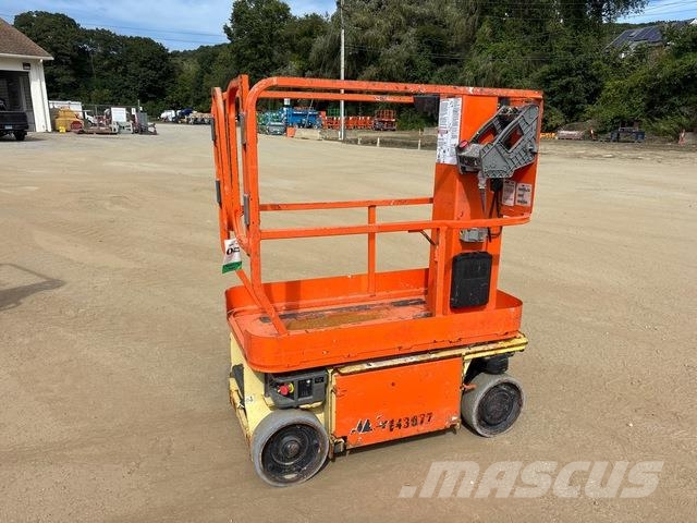 JLG 1230ES Used Personnel lifts and access elevators